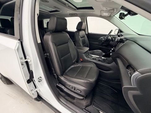 Certified 2020 Chevrolet Traverse Premier w/ Redline Edition AWD/4WD image 31