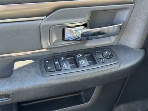 Certified 2023 RAM 1500 Classic SLT w/ Electronics Group image 12