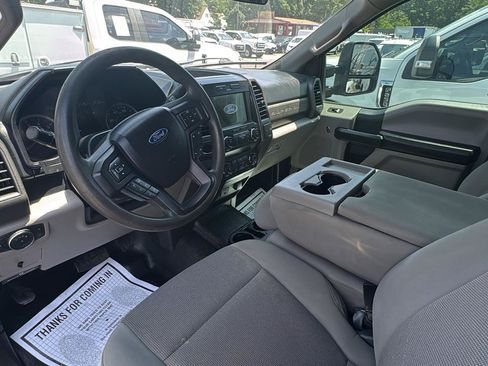 Used 2020 Ford F250 XL w/ Power Equipment Group RWD image 8