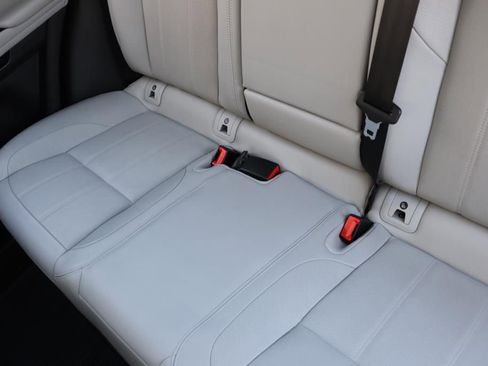 Used 2023 Land Rover Range Rover Evoque S image 65