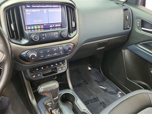 Used 2021 Chevrolet Colorado Z71 image 44