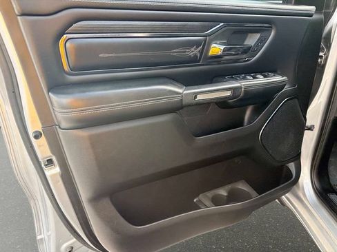 Used 2022 RAM 1500 Limited w/ Body Color Bumper Group AWD/4WD image 17