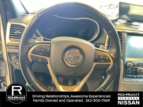 Used 2015 Jeep Grand Cherokee Limited image 11