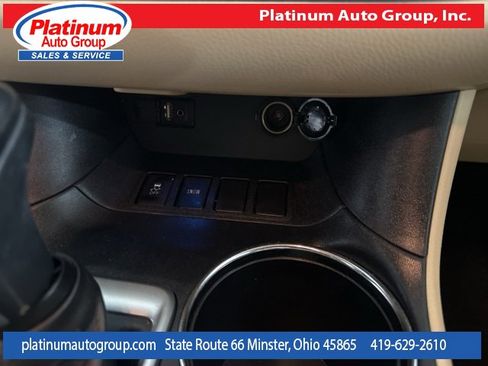 Used 2016 Toyota Highlander Limited image 21