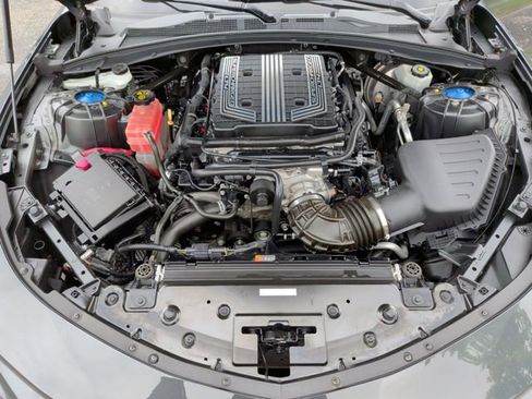 Used 2018 Chevrolet Camaro ZL1 RWD image 33