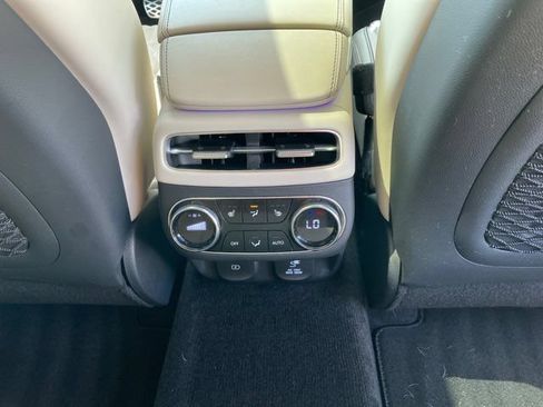 Used 2023 Genesis GV70 3.5T Sport w/ Sport Prestige Package AWD/4WD image 22