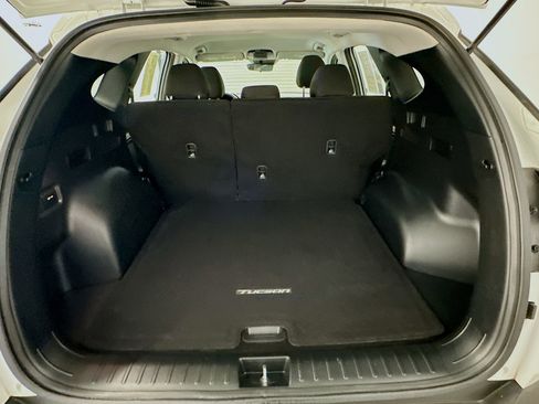 Used 2023 Hyundai Tucson SE image 29