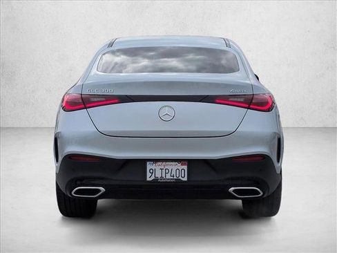 Used 2024 Mercedes-Benz GLC 300 4MATIC image 6