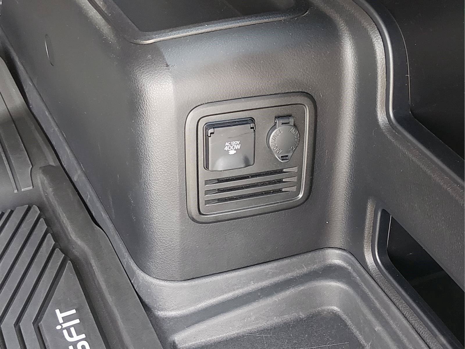 Used 2021 Toyota 4Runner SR5 Premium w/ Moonroof Package RWD image 17