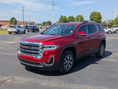 Used 2023 GMC Acadia SLE w/ Driver Convenience Package FWD image 7