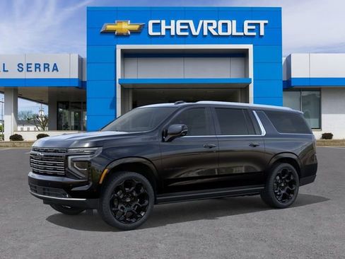 New 2026 Chevrolet Suburban High Country AWD/4WD image 2