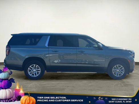 Certified 2024 Chevrolet Suburban LT image 9