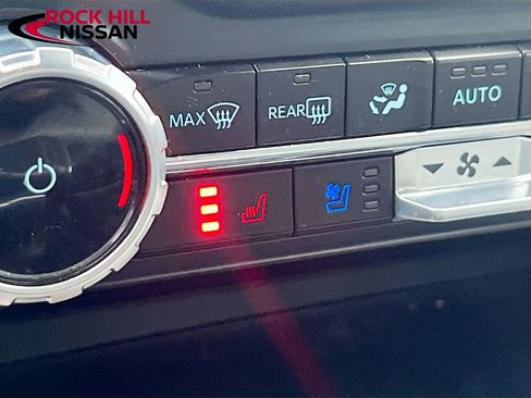 Used 2023 Ford F150 Lariat w/ Trailer Tow Package AWD/4WD image 21