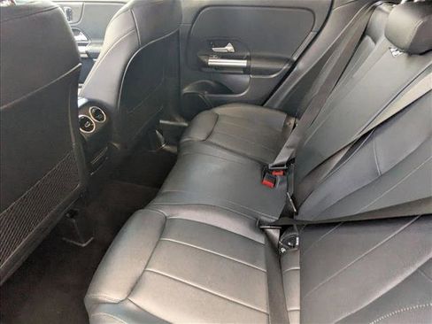 Used 2023 Mercedes-Benz GLA 250 4MATIC image 20