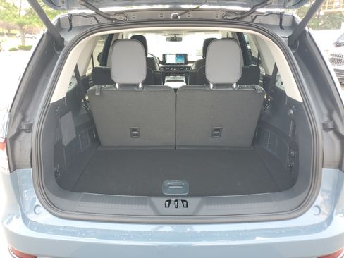 New 2026 Lincoln Aviator Reserve w/ Jet Appearance Package AWD/4WD image 26