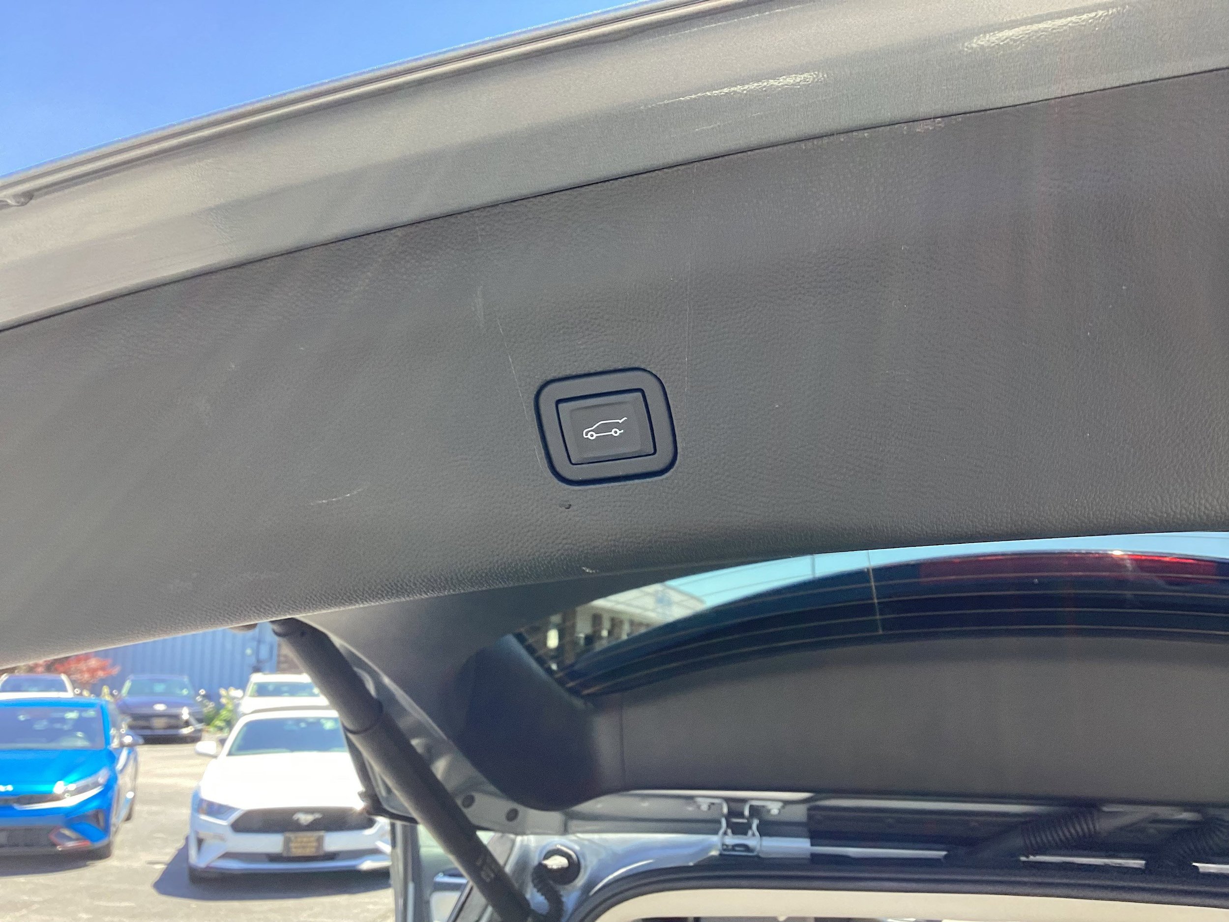 Used 2024 Buick Enclave Essence w/ LPO, Floor Liner Package FWD image 16
