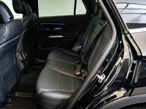 Certified 2025 Mercedes-Benz GLC 300 GLC 300 image 36