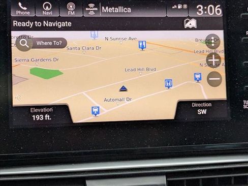 Used 2018 Honda Accord Touring image 11