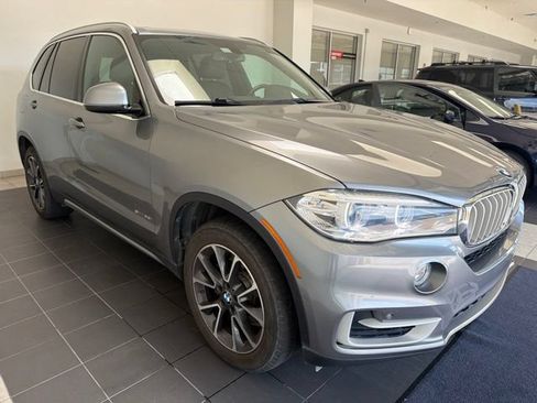 Used 2018 BMW X5 sDrive35i RWD image 3