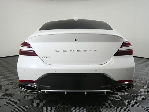 Used 2024 Genesis G70 2.5T w/ Sport Prestige Package image 4