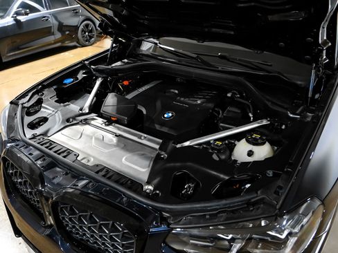 Used 2023 BMW X4 xDrive30i w/ M Sport Package image 52