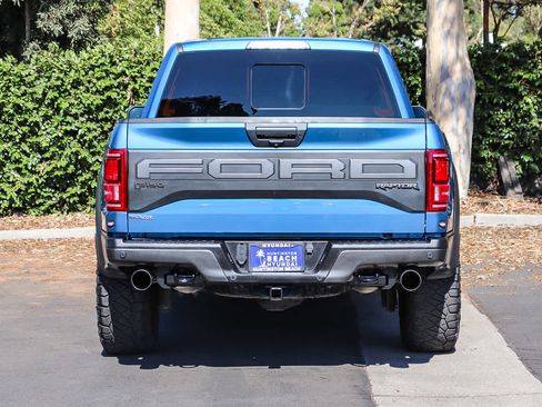 Used 2019 Ford F150 Raptor w/ Equipment Group 801A Mid AWD/4WD image 7