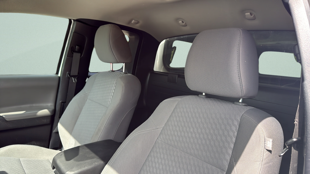 Used 2023 Toyota Tacoma SR RWD image 22