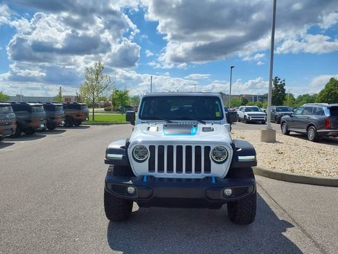 Used 2022 Jeep Wrangler Unlimited Rubicon 4xe w/ Cold Weather Group AWD/4WD image 8
