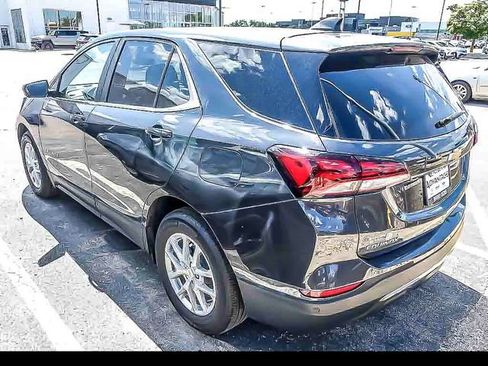 Used 2023 Chevrolet Equinox LT FWD image 5