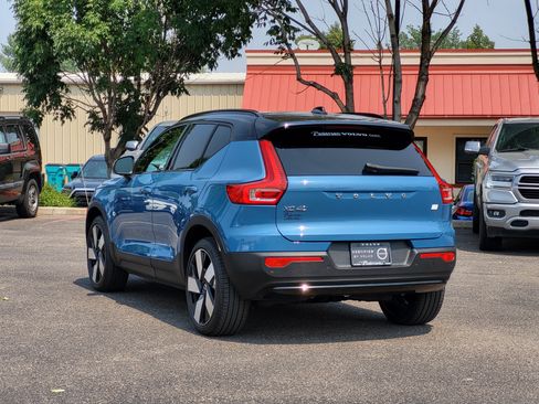 Certified 2023 Volvo XC40 Recharge Ultimate AWD/4WD image 3