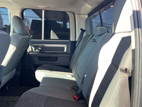 Used 2018 RAM 1500 Big Horn image 34