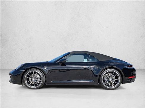Used 2021 Porsche 911 Carrera image 2