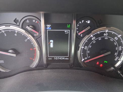 Used 2020 Toyota 4Runner Limited AWD/4WD image 32