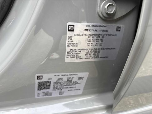 Used 2025 GMC Sierra 2500 AT4 AWD/4WD image 26