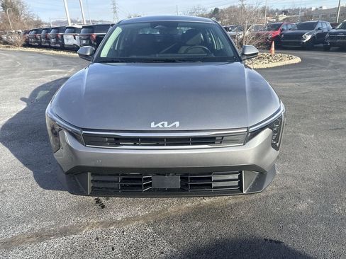 New 2026 Kia K4 LXS image 2