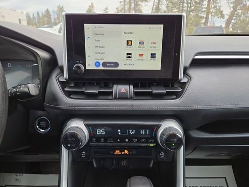 Used 2023 Toyota RAV4 XLE image 23