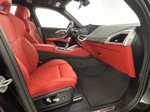 Used 2026 BMW XM Label Red image 41