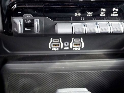 New 2025 RAM 2500 Lone Star image 19