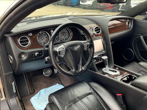 Used 2013 Bentley Continental GT image 16