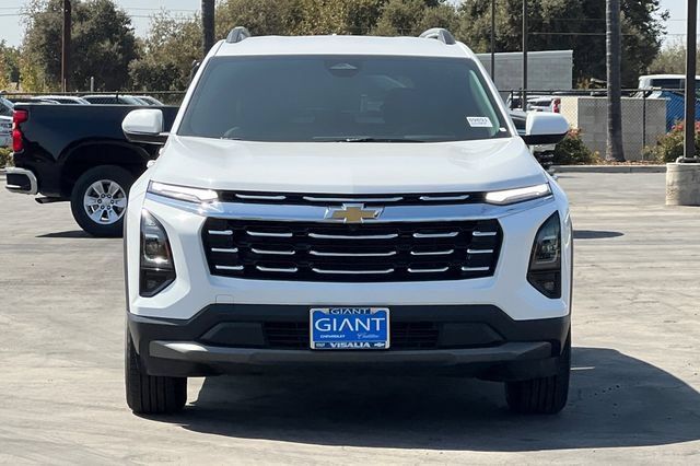 Used 2025 Chevrolet Equinox LT w/ Convenience Package II FWD image 8