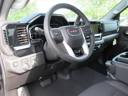 New 2026 GMC Sierra 1500 Elevation AWD/4WD image 17