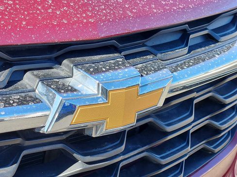 Used 2024 Chevrolet Trax LS w/ LS Convenience Package image 29