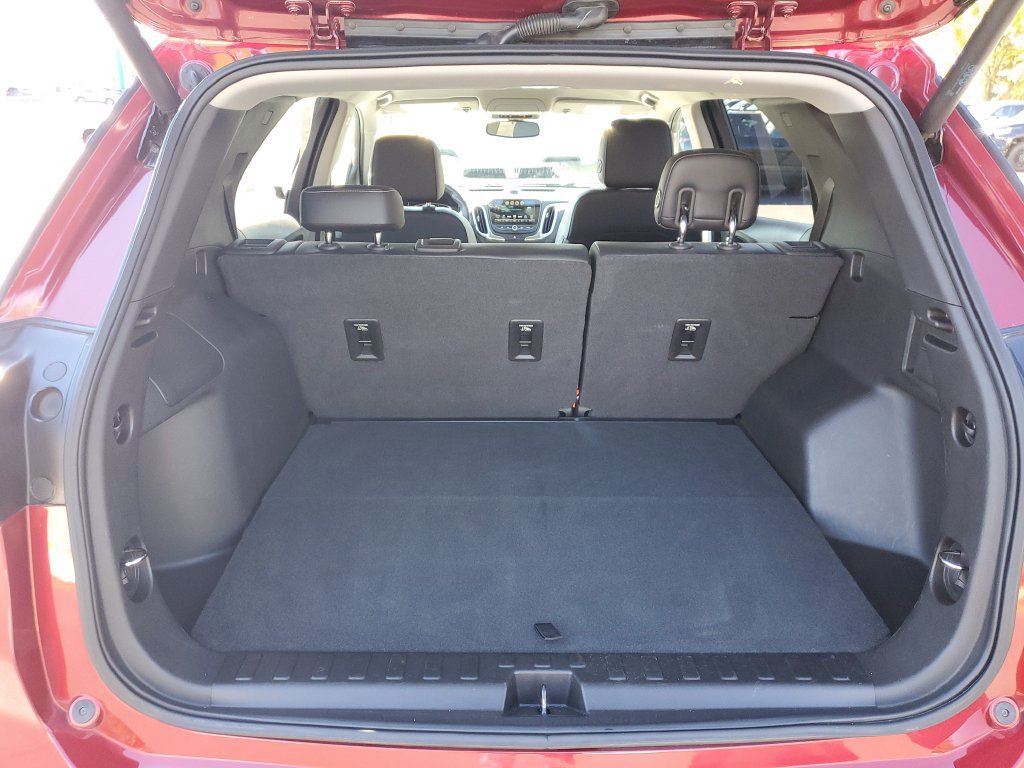 Used 2018 Chevrolet Equinox Premier FWD image 30