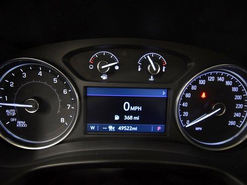 Used 2024 Buick Enclave Essence image 22