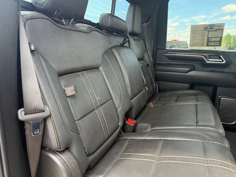 Used 2024 Chevrolet Silverado 2500 High Country w/ Technology Package AWD/4WD image 15