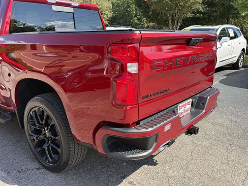 Used 2024 Chevrolet Silverado 1500 RST w/ Convenience Package II AWD/4WD image 29