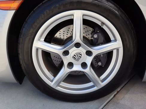 Used 2023 Porsche 718 Boxster image 45