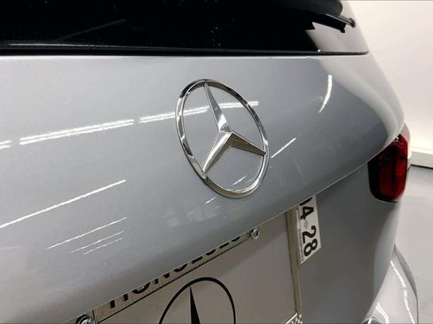 New 2026 Mercedes-Benz GLB 250 image 15