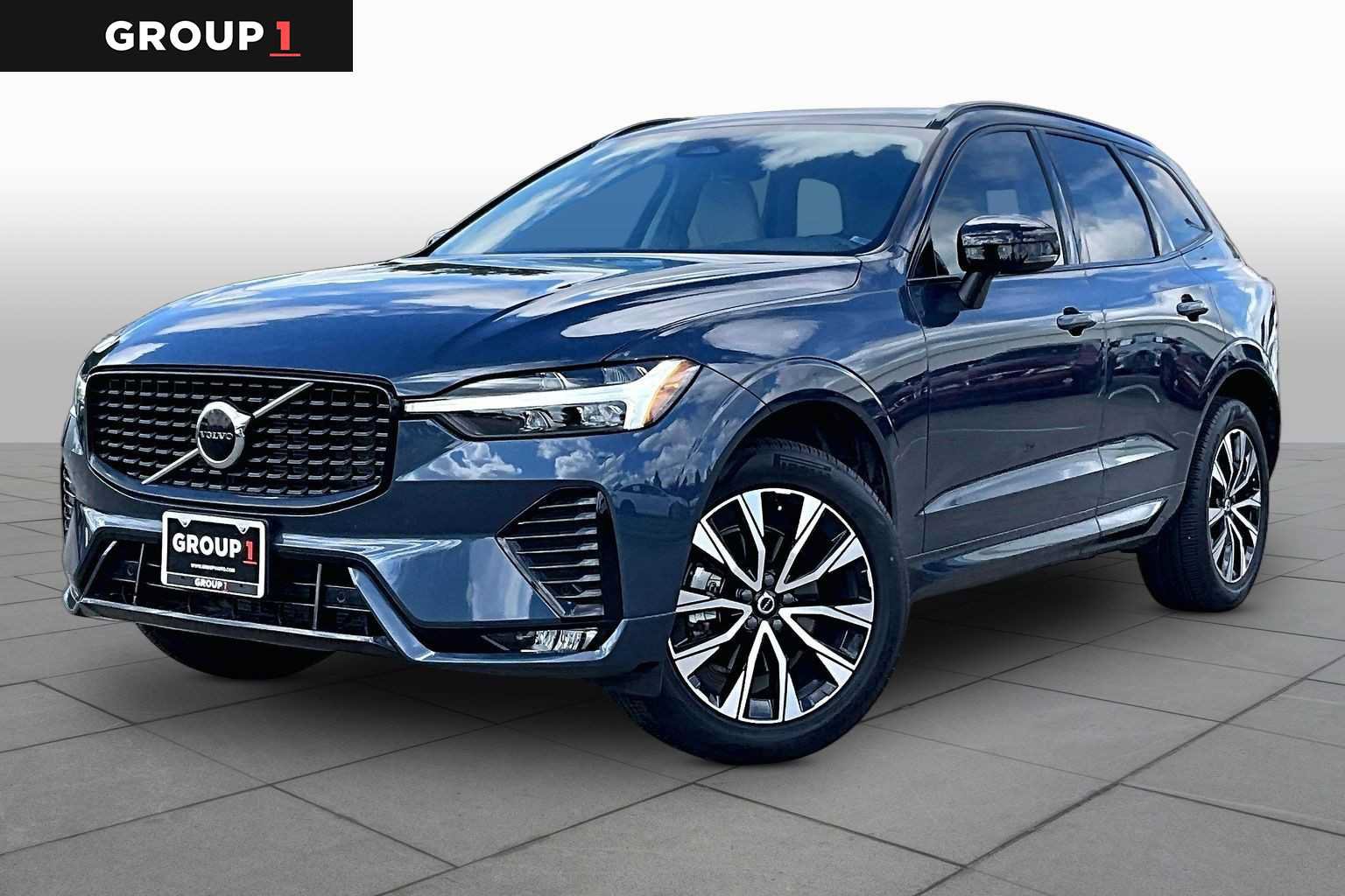 Used 2024 Volvo XC60 B5 Core AWD/4WD image 1