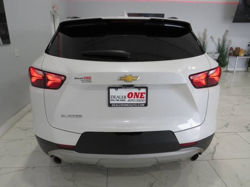 Used 2020 Chevrolet Blazer LT w/ Sound & Technology Package FWD image 5